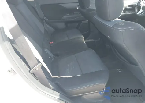 2018 Mitsubishi Outlander Se z USA, uszkodzony, nr VIN JA4AD3A30JZ060371